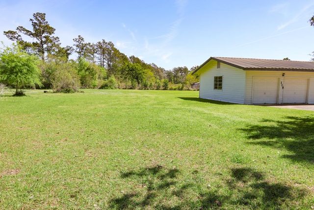 642 LA 109 Highway, Starks, LA 70661