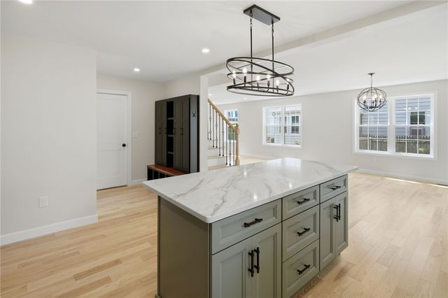 135 Owen Avenue, Pawtucket, RI 02860
