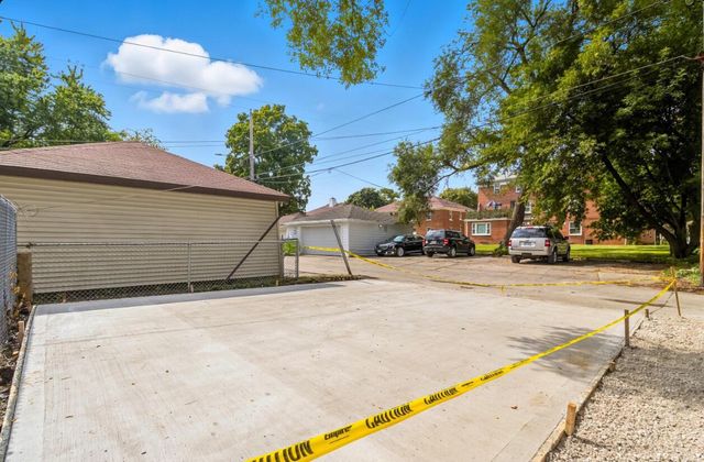 3947 N 42nd STREET, Milwaukee, WI 53216