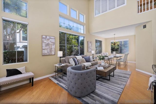 5381 Renaissance Ave, San Diego, CA 92122