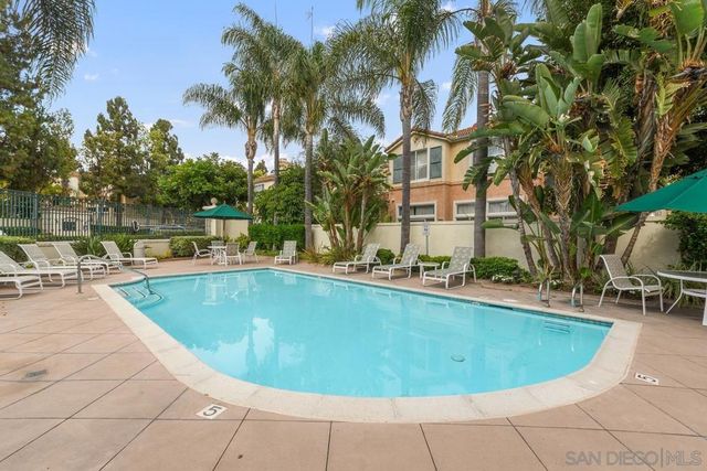 5381 Renaissance Ave, San Diego, CA 92122