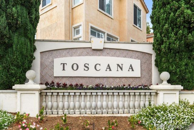 5381 Renaissance Ave, San Diego, CA 92122