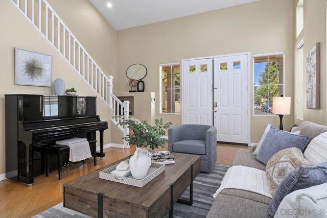 5381 Renaissance Ave, San Diego, CA 92122