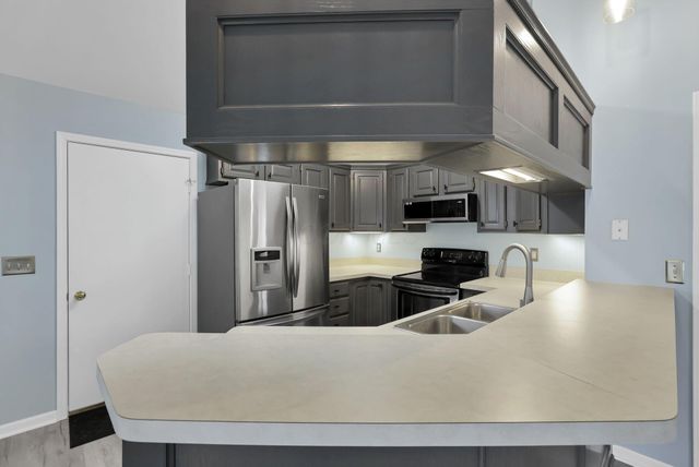 47 Northpointe Lane, Newark, OH 43055