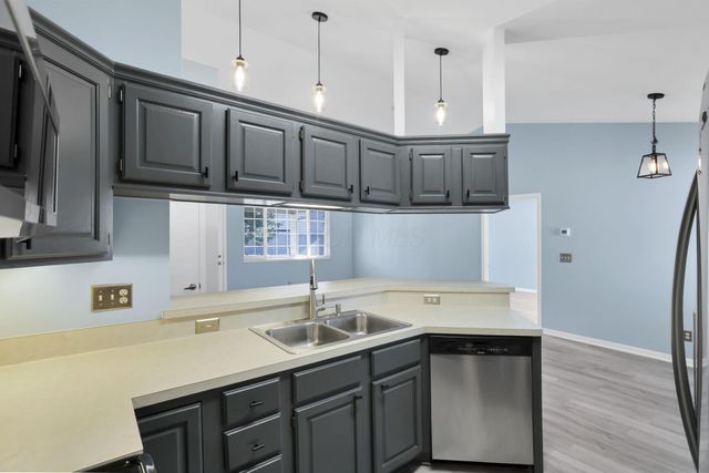 47 Northpointe Lane, Newark, OH 43055