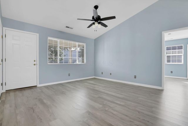 47 Northpointe Lane, Newark, OH 43055