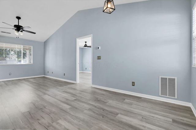 47 Northpointe Lane, Newark, OH 43055