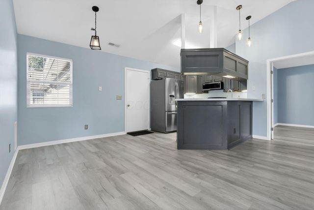 47 Northpointe Lane, Newark, OH 43055