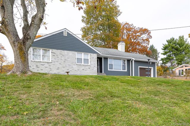 39 Susan Drive, Balmville, NY 12550