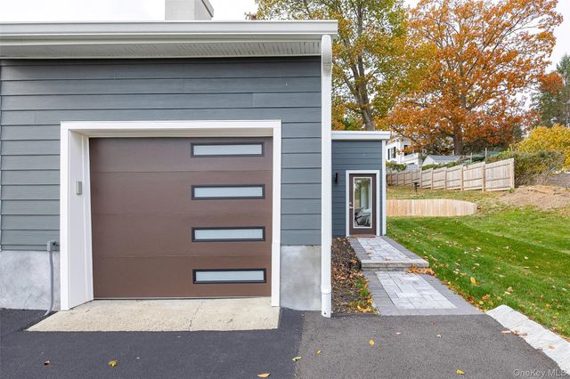 39 Susan Drive, Balmville, NY 12550