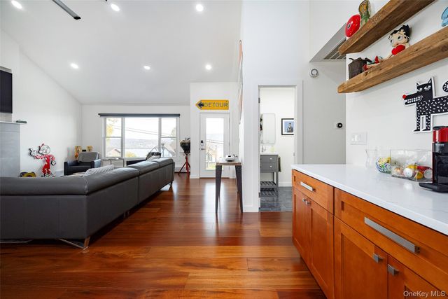 39 Susan Drive, Balmville, NY 12550