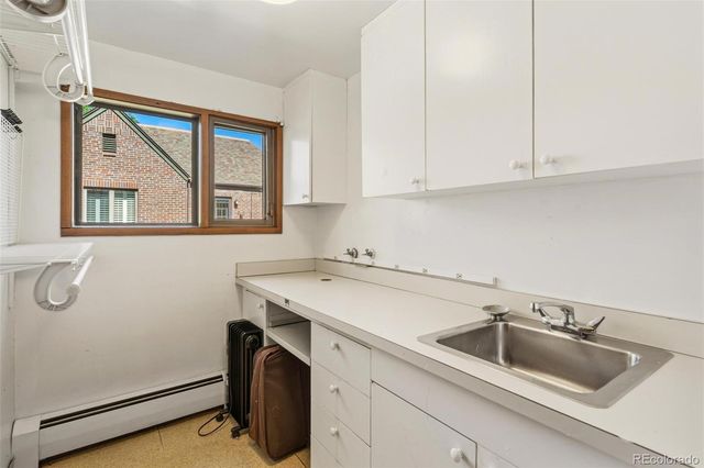 2040 N Raleigh Street, Denver, CO 80212