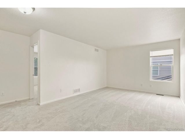 10039 Granby Dr, Commerce City, CO 80022