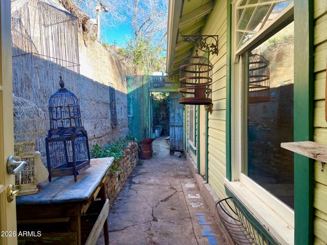 132 OPERA Drive, Bisbee, AZ 85603