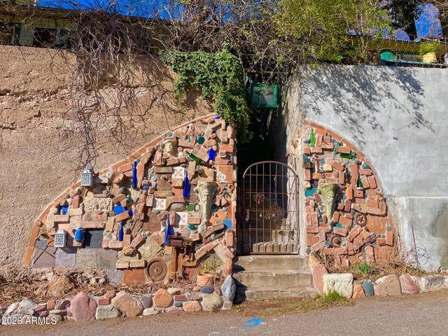 132 OPERA Drive, Bisbee, AZ 85603