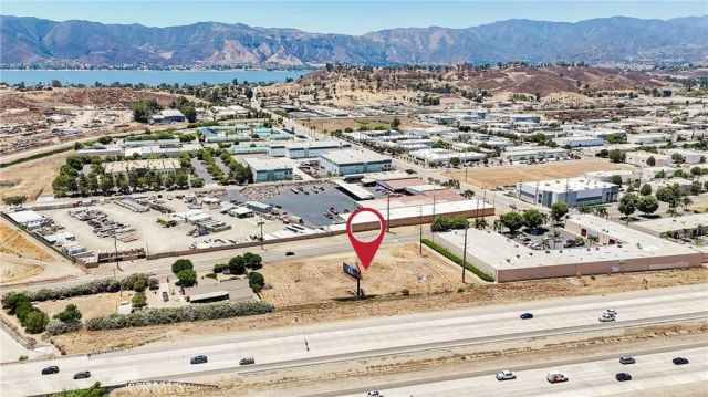 18700 Collier, Lake Elsinore, CA 92530