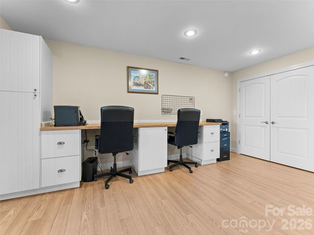 67 Ossarooga Court, Brevard, NC 28712