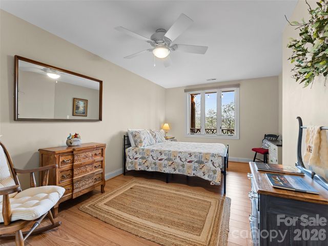 67 Ossarooga Court, Brevard, NC 28712