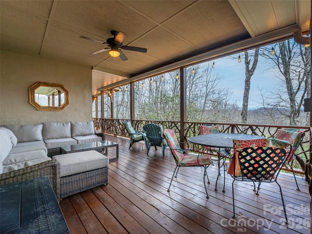 67 Ossarooga Court, Brevard, NC 28712