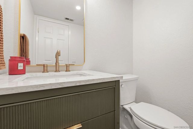 13235 Bavarian, San Diego, CA 92129