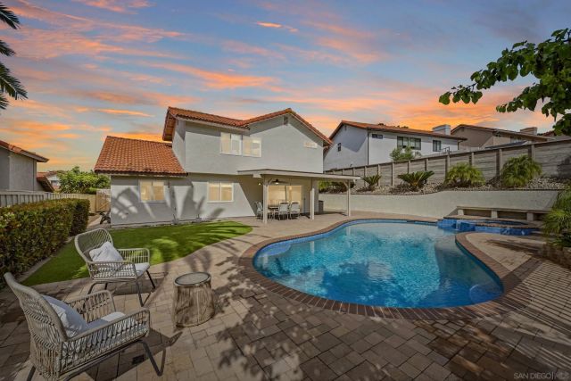 13235 Bavarian, San Diego, CA 92129