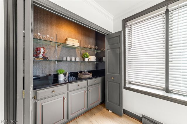 5200 Three Village Drive LLB, Lyndhurst, OH 44124