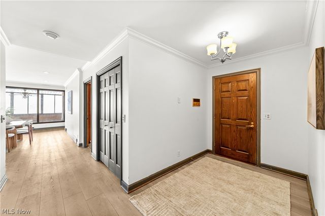 5200 Three Village Drive LLB, Lyndhurst, OH 44124