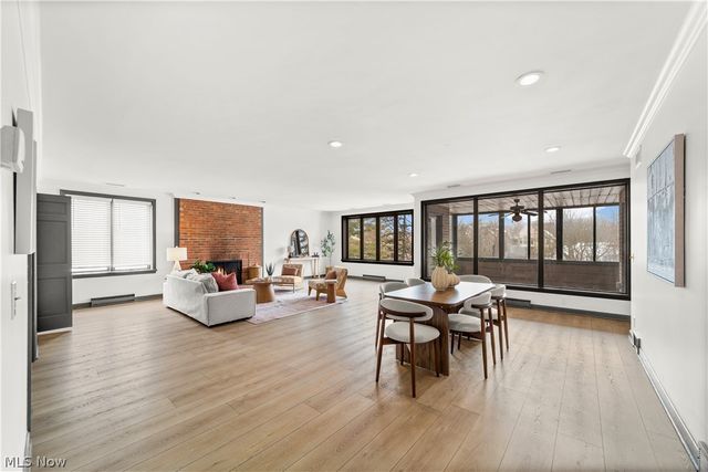 5200 Three Village Drive LLB, Lyndhurst, OH 44124