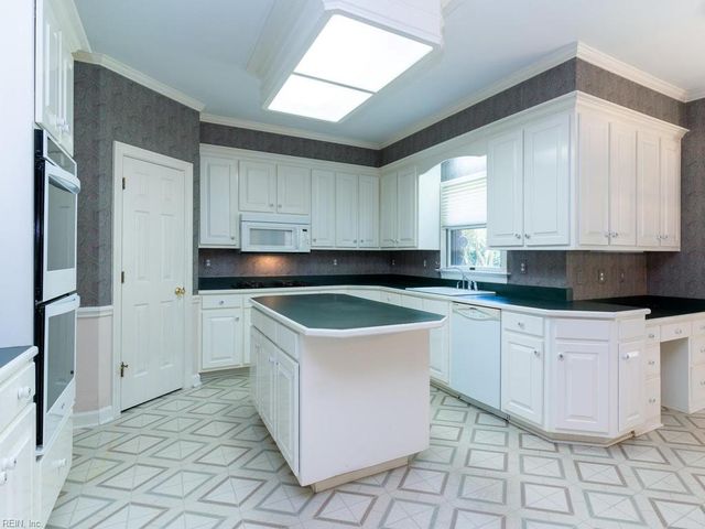 4636 Church Point PL, Virginia Beach, VA 23455