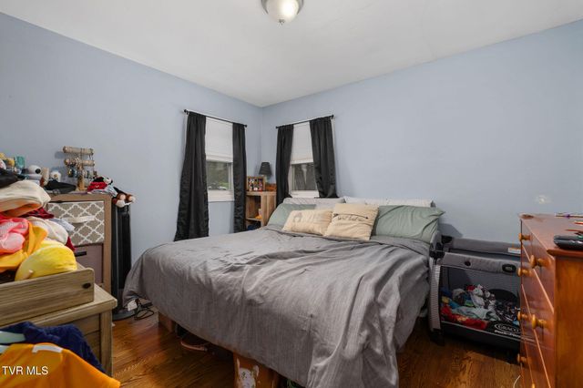 126 Dennison Drive, Whitesburg, TN 37891