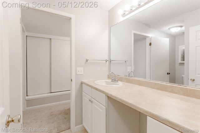 8385 Pontiac Lake Road 14, White Lake Charter Township, MI 48386