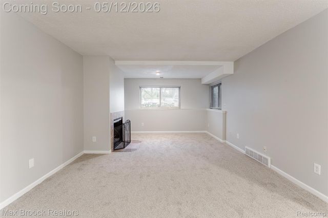 8385 Pontiac Lake Road 14, White Lake Charter Township, MI 48386