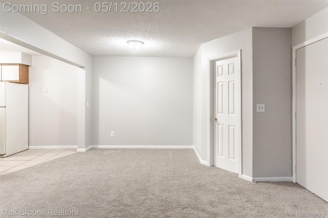 8385 Pontiac Lake Road 14, White Lake Charter Township, MI 48386