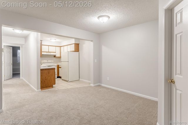 8385 Pontiac Lake Road 14, White Lake Charter Township, MI 48386