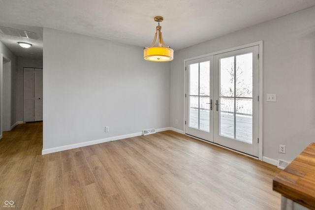 6258 Eldridge Road, Terre Haute, IN 47802