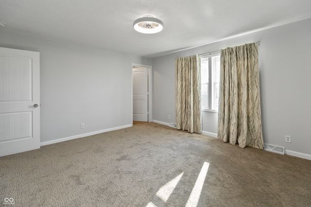 6258 Eldridge Road, Terre Haute, IN 47802