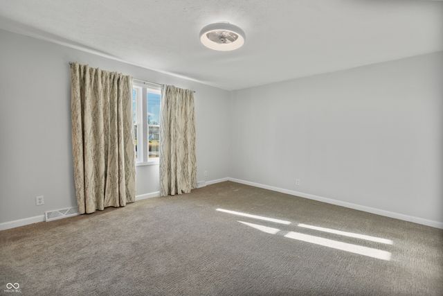 6258 Eldridge Road, Terre Haute, IN 47802