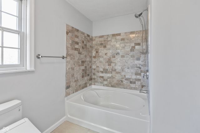 6258 Eldridge Road, Terre Haute, IN 47802