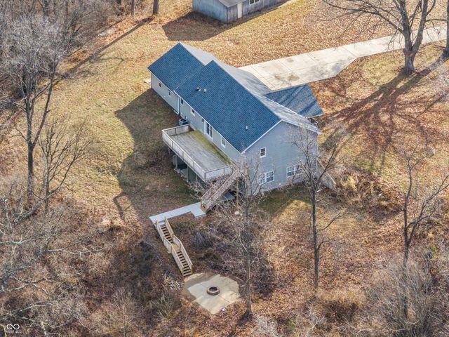 6258 Eldridge Road, Terre Haute, IN 47802