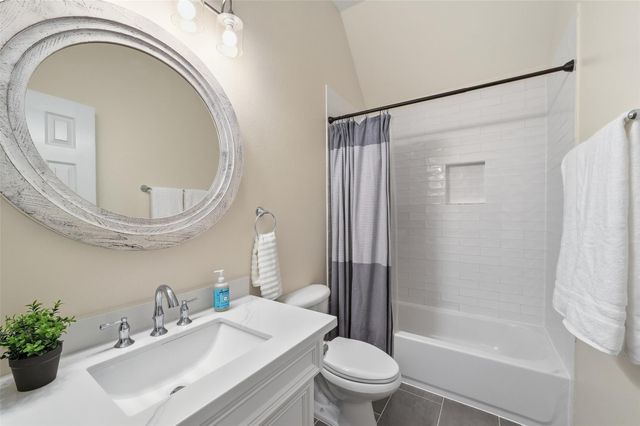 2815 Golden Larch Drive, Katy, TX 77494
