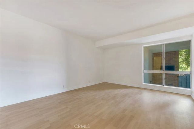 4807 Woodley Avenue 208, Encino, CA 91436