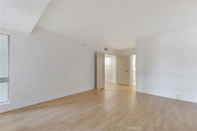 4807 Woodley Avenue 208, Encino, CA 91436