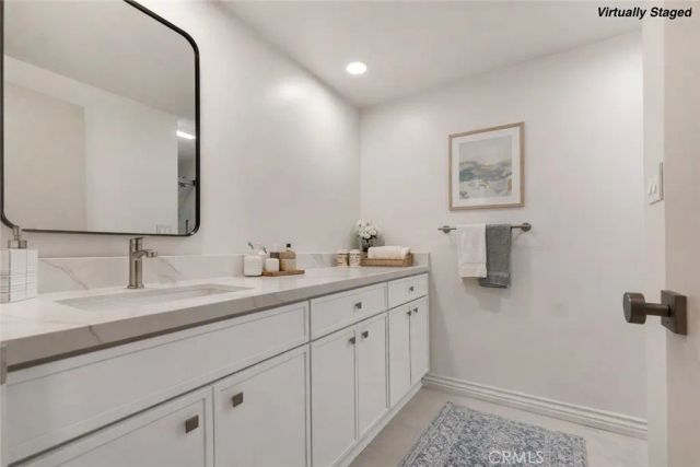 4807 Woodley Avenue 208, Encino, CA 91436