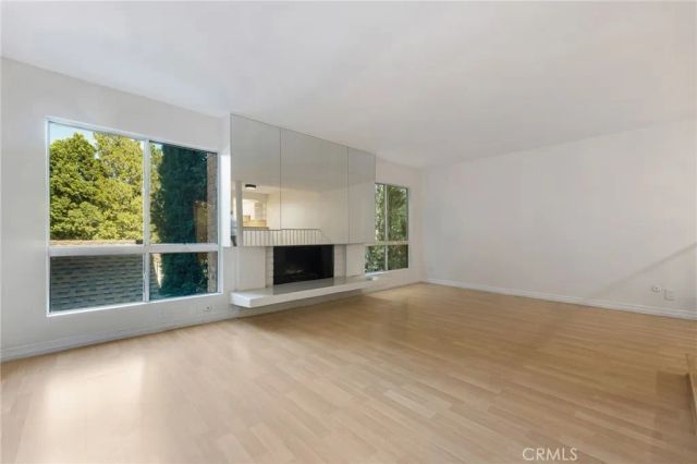 4807 Woodley Avenue 208, Encino, CA 91436