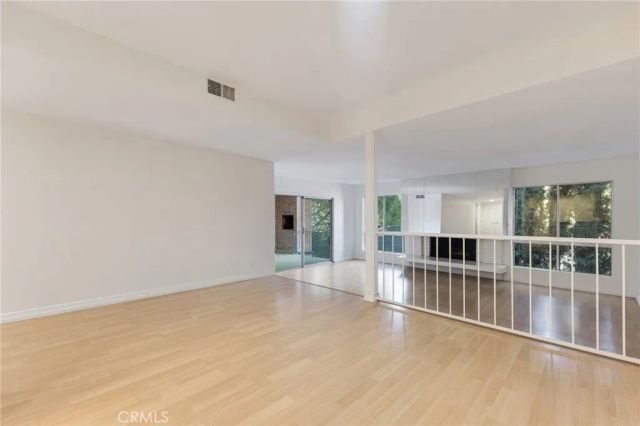 4807 Woodley Avenue 208, Encino, CA 91436