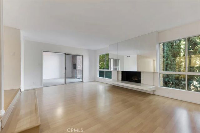 4807 Woodley Avenue 208, Encino, CA 91436