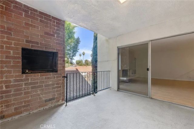 4807 Woodley Avenue 208, Encino, CA 91436