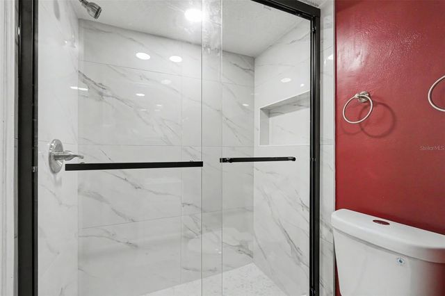 4505 LA CAPRI COURT, Tampa, FL 33611