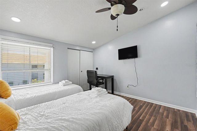 4505 LA CAPRI COURT, Tampa, FL 33611