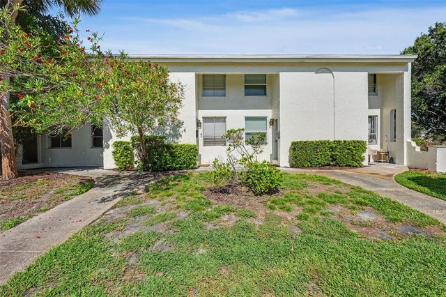 4505 LA CAPRI COURT, Tampa, FL 33611